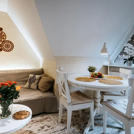 Visitzakopane - Szampanski アパート ザコパネ